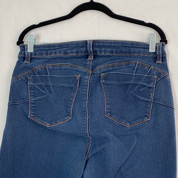 d jeans Mid Rise Ankle Jeans Size 14W Skinny Fit - Picture 3 of 9